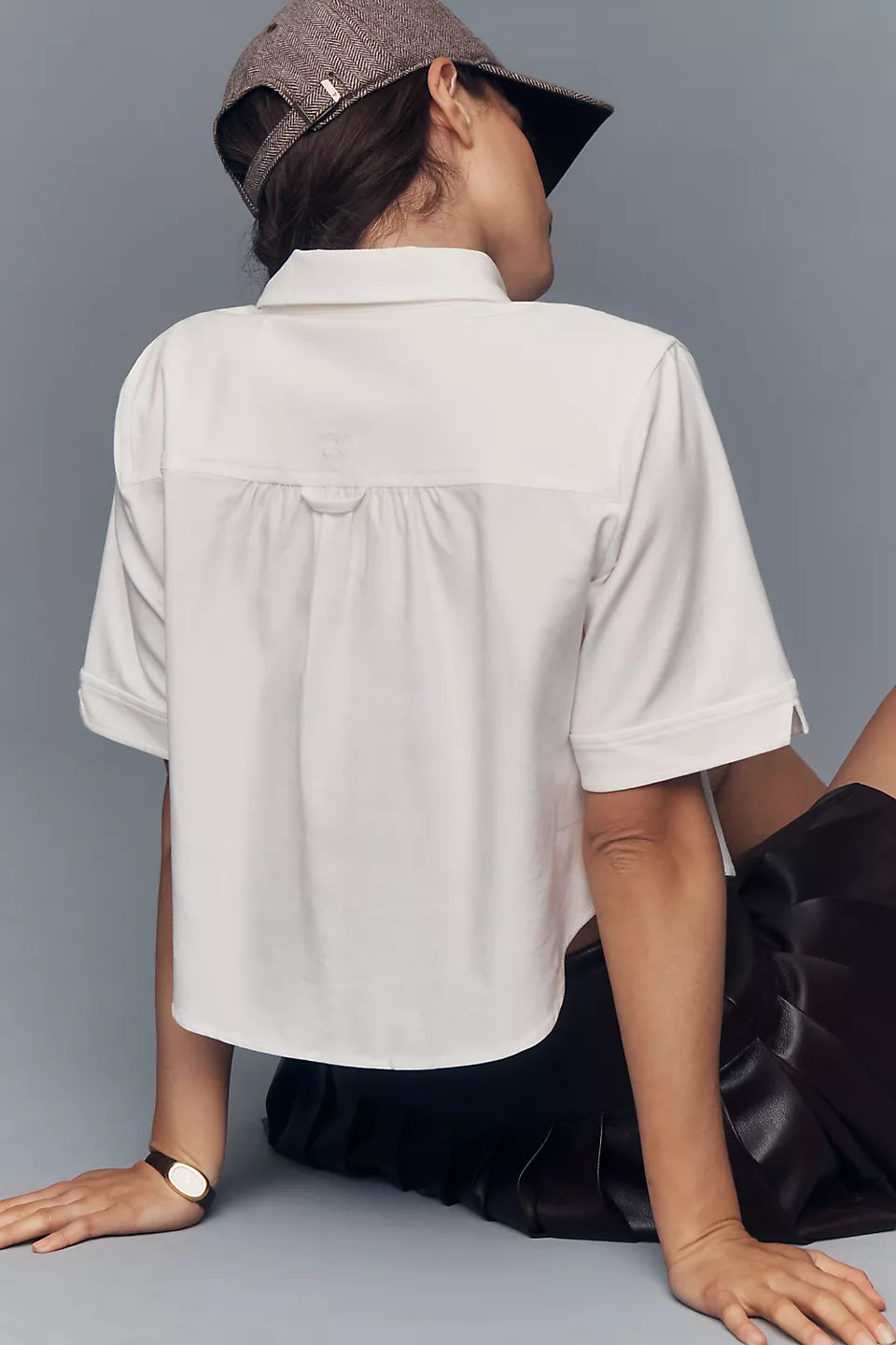 Maeve Merritt Short-Sleeve Cropped Buttondown Shirt
