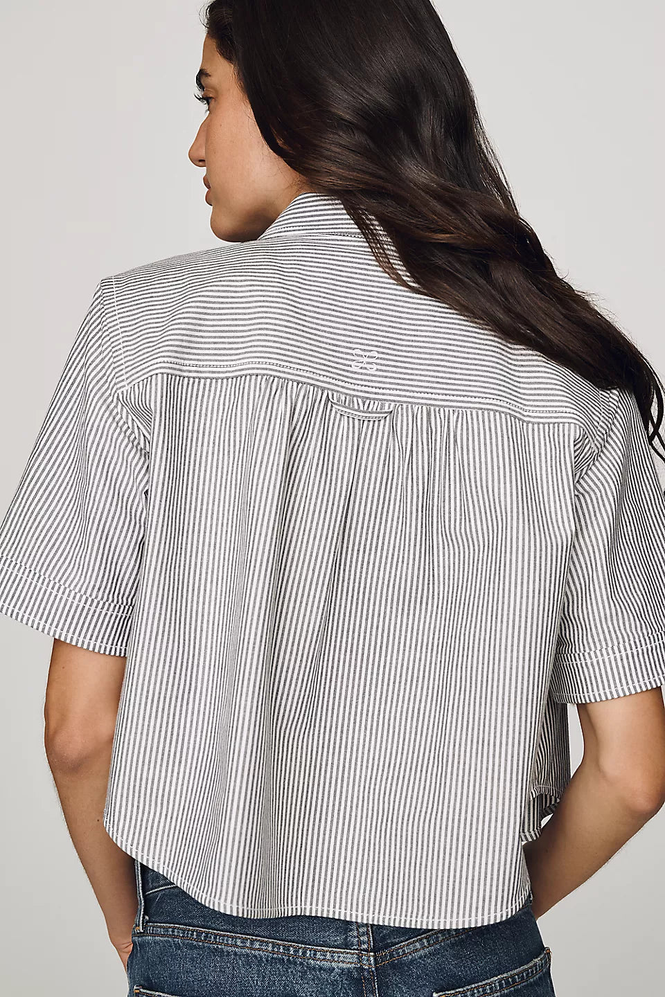 Maeve Merritt Short-Sleeve Cropped Buttondown Shirt