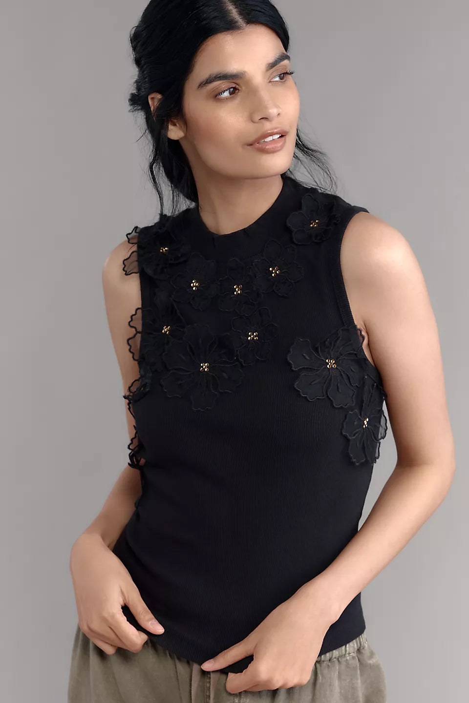 Sleeveless 3D Floral Appliqué Top